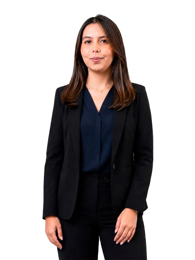 Retrato profesional de María Alejandra Calle Galvis del equipo Stanford Abogados